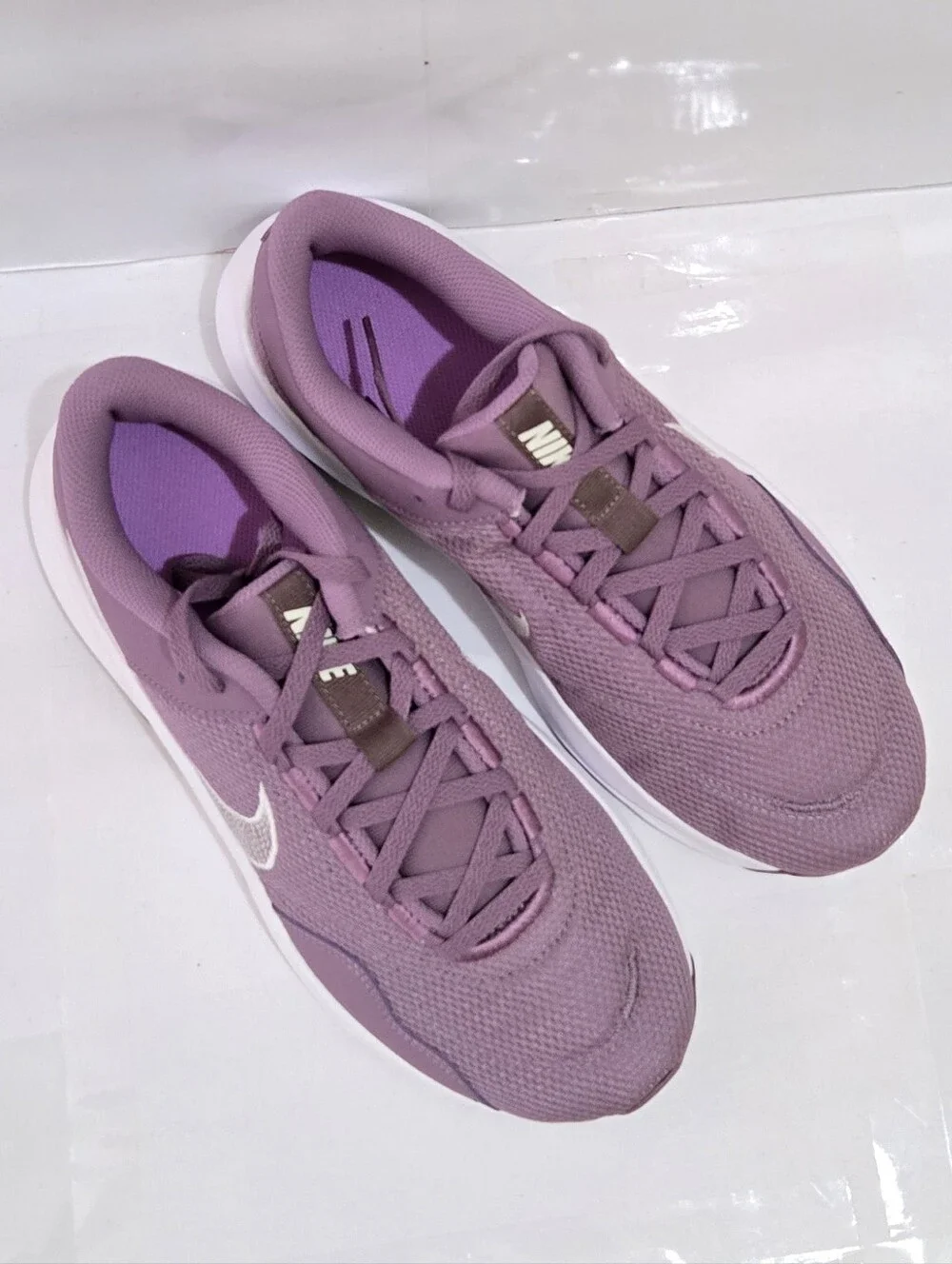 Nike Legend Essential 3 NN Women's Size 10 Violet Dust Training Sneakers